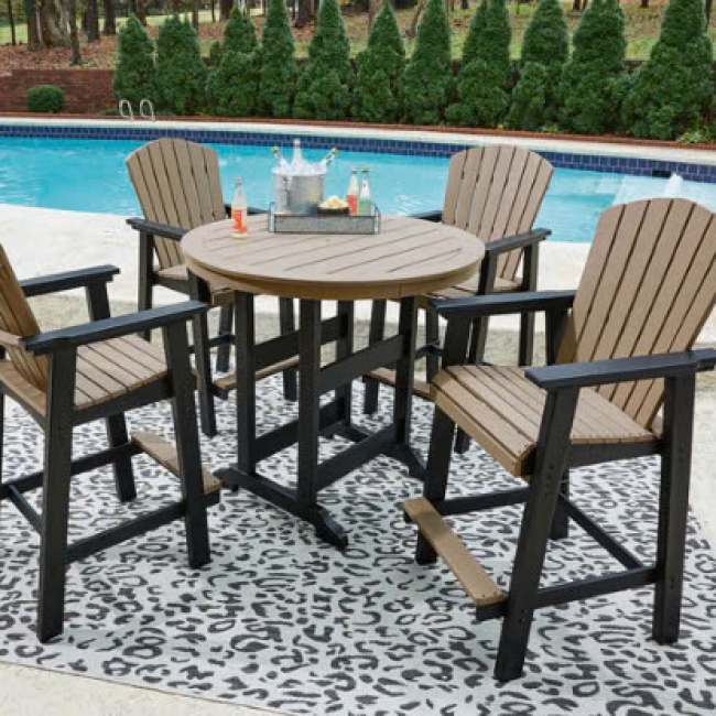 Fairen Trail Outdoor Counter Height Dining Table and 4 Barstools