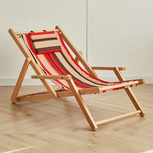 Foldable beach and garden sun lounger