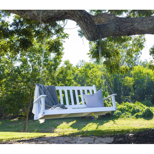 Heartland White Porch Swing